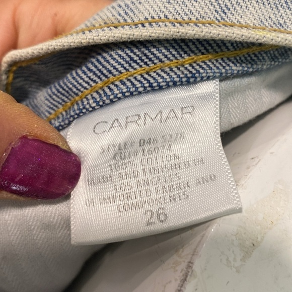 Carmar BlueJean Shorts High-Waisted Two-Tone Distressed Two Tone Cutoff Denim 26 - Picture 2 of 10